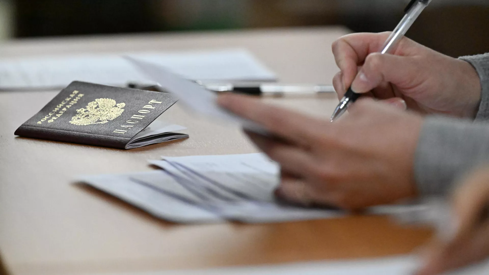 Фальков: для поступления в российские вузы оставят три предмета ЕГЭ