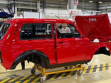 Lada Niva Sport в новом цвете впервые сняли на фото