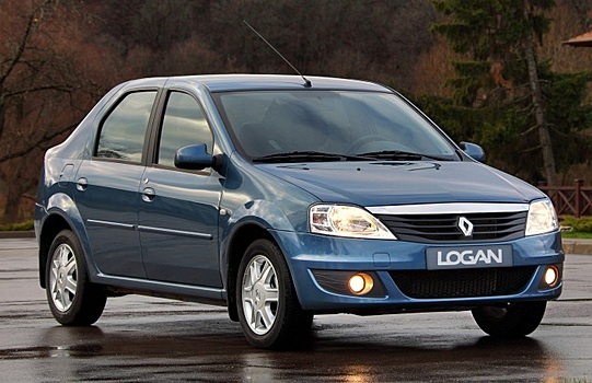 Водителям в России назвали 5 ключевых проблем Renault Logan первого поколения
