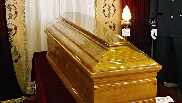 В Перми чиновники заказали элитные гробы на 750 тыс. рублей