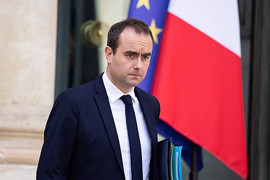 Министр обороны Франции отправится с визитом на Украину