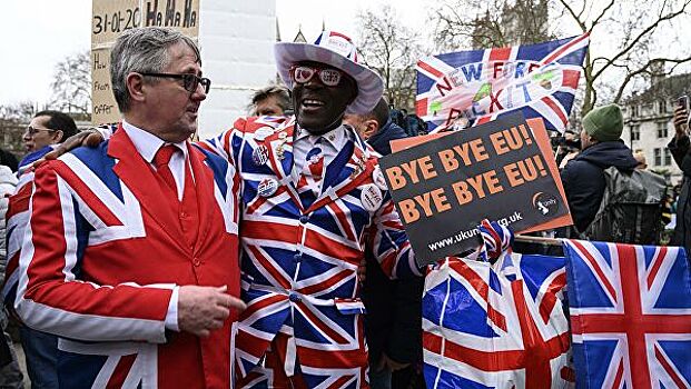 Лондон не планирует продлевать переходный период в отношениях с ЕС