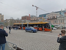В Екатеринбурге 17 трехсекционных трамваев поделят на дюжину маршрутов