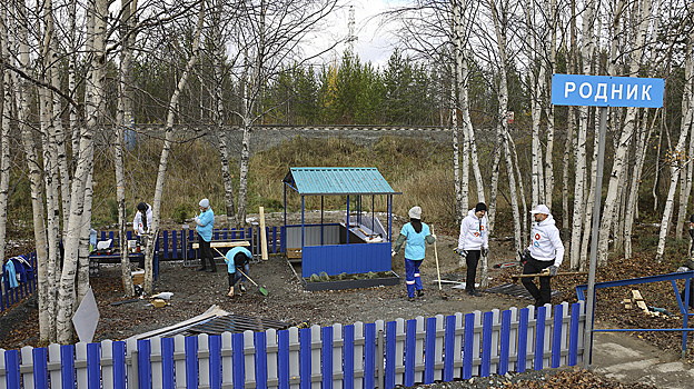 В Ноябрьске активисты обновили родник