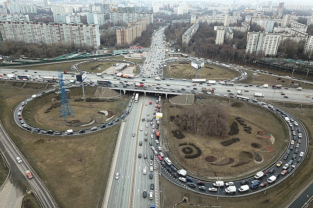 Почему МКАД остается самой аварийной и смертоносной дорогой Москвы
