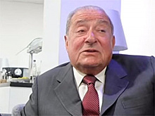 Боб Арум раскритиковал Эдди Херна и следующего соперника Джошуа