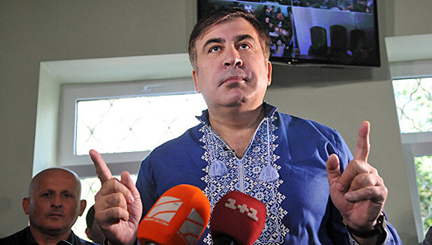 Саакашвили намерен "подвинуть" членов правительства Украины