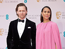 Актер Том Хиддлстон впервые станет отцом