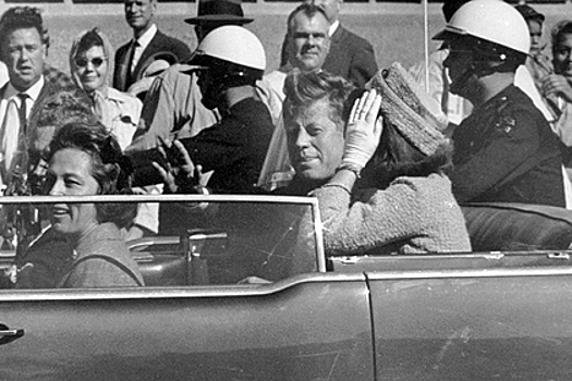 В США рассекретили сотни документов об убийстве президента Кеннеди. В ЦРУ подозревали СССР и итальянскую мафию