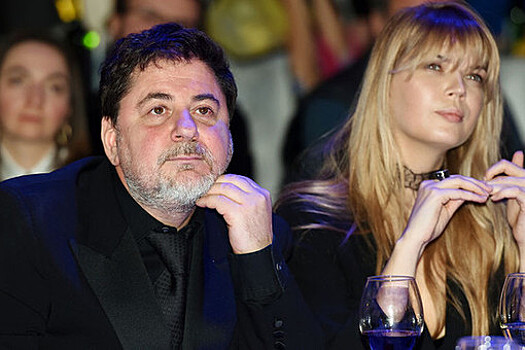 Бывшая жена Цекало Галушка подала в суд, чтобы взыскать с шоумена алименты