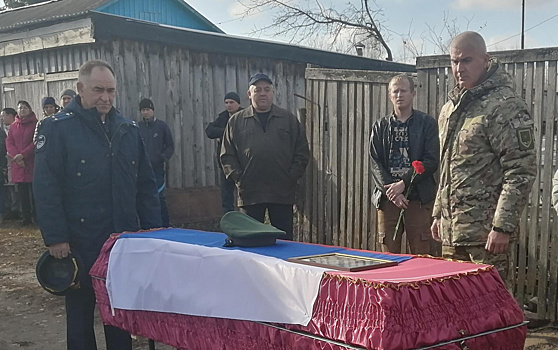 В Сасовском районе простились с погибшим на СВО Александром Лебедем
