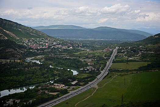 Автобан Восток-Запад в Грузии продолжают модернизировать