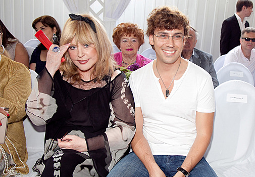 «Ни стыда, ни совести. Срамное поведение»: Максима Галкина* пристыдили за возвращение в Израиль ради денег