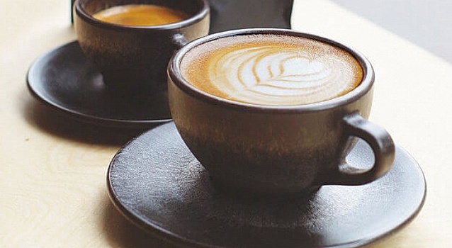 Безотходное производство: чашки из кофейной гущи