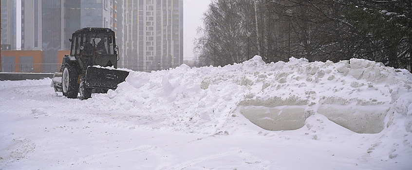Зимой на улицы Ижевска выйдут шесть новых тракторов