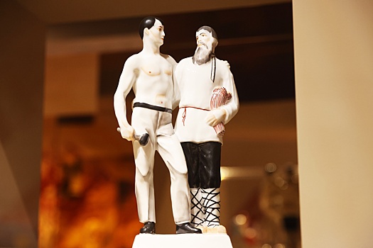 В Музее современной истории России открылась выставка фарфора