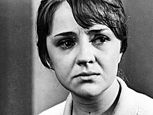 "АиФ": на могилу актрисы Градовой через четыре года после кончины несут живые цветы