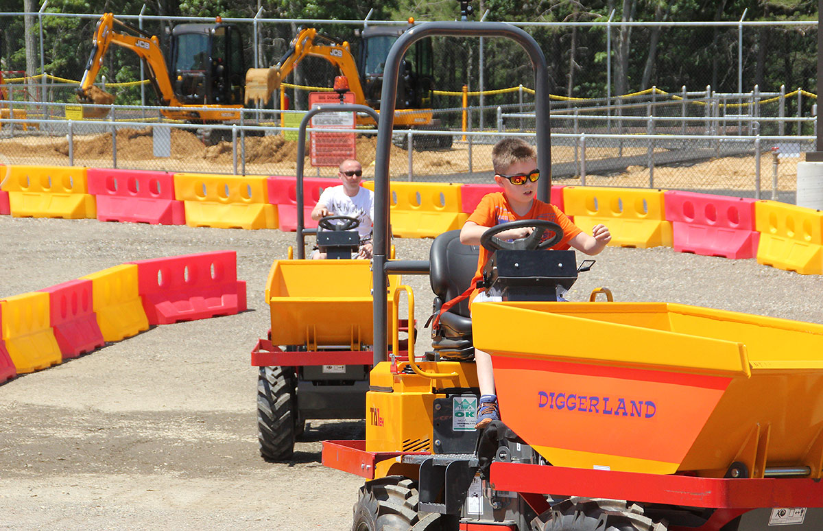 Парк аттракционов Diggerland, США, Северная Америка и Карибы