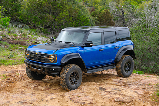 Новую версию Ford Bronco Raptor показали во время солнечного затмения