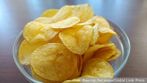 День рождения картофельных чипсов отмечается 24 августа