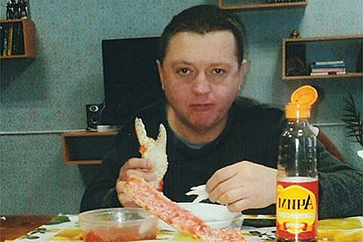 Цеповяз прокомментировал снимки с икрой и крабами