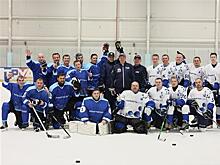 Мастер-класс от олимпийского чемпиона стал подарком ХК "Тольяттиазот" на 10-летие клуба