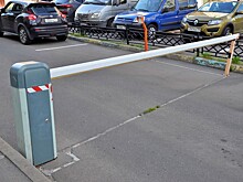 Продлить абонементы на парковки со шлагбаумом на декабрь можно до 25 ноября