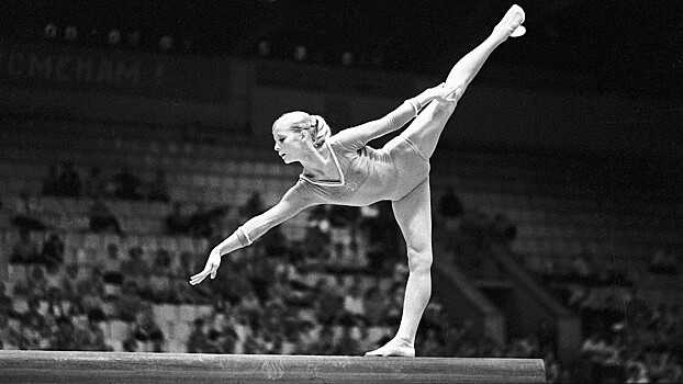 Советская гимнастка Лазакович употребляла алкоголь и выигрывала турниры. Ее жизнь оборвалась в 38 лет