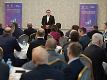 Алексей Текслер открыл второй этап образовательного проекта для руководителей местного самоуправления