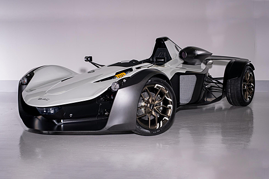 Одноместный спорткар BAC Mono стал легче и быстрее