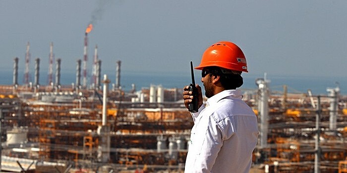 Иран начал поставки нефти в Европу