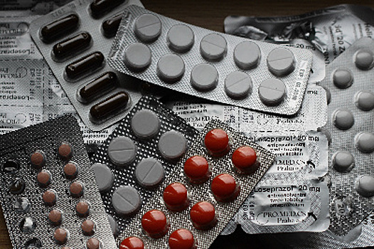 Соцсети: в благовещенских аптеках не хватает противовирусных препаратов