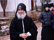 Отрицающему коронавирус священнику запретили проповедовать