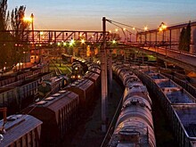 Грузовой поезд насмерть сбил мужчину в Приморье