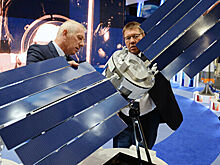 "Роскосмос" разработал "броню" для спутников