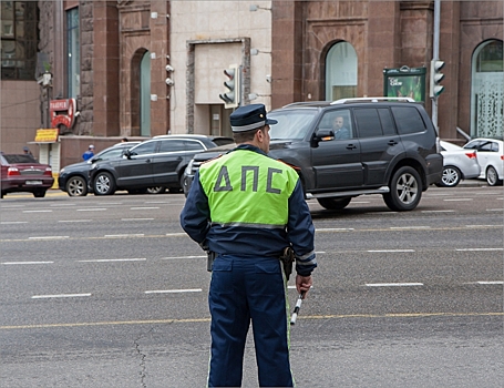 ГАИ Москвы закупила "обычные" автомобили для слежки за нарушителями
