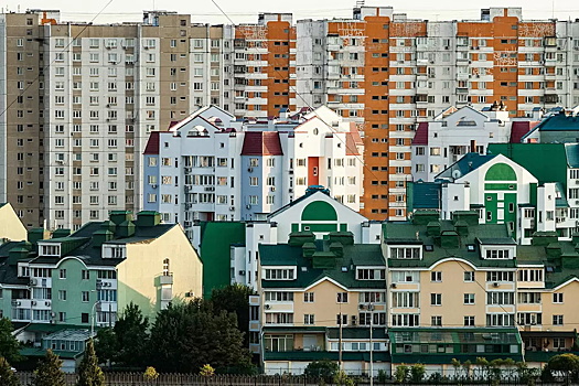 Россиянам отсоветовали покупать жилье