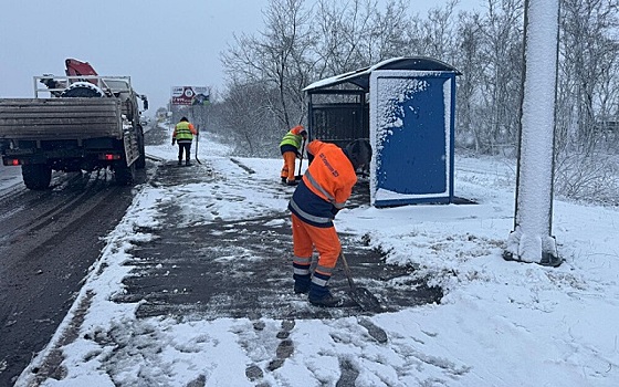 В Ростовской области 118 единиц спецтехники расчищали дороги