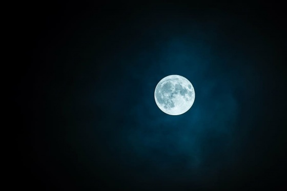 Луна скоро остановится впервые за 18 лет