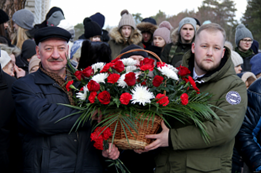 В Пскове почтили память героев-разведчиков