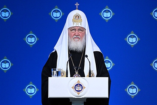 Патриарх Кирилл призвал законом защитить русский язык от мата