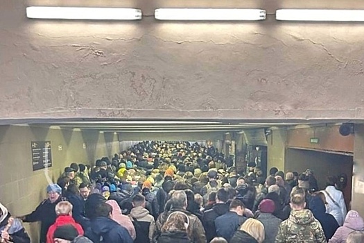 На Украине готовятся к беспорядкам: в ход пойдут баллончики с газом