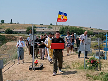 В Волгоградской области с почестями захоронили останки красноармейца