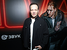 «Время все расставит на места»: Александр Асташенок рассказал об отношении к уехавшим артистам
