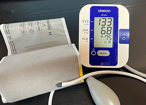 Курян приглашают проверить бесплатно точность тонометров