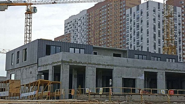 Строители приступили к монтажу панелей в корпусе № 8 ЖК «Южная Битца» в Ленинском округе