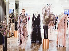 Эли Сааб посетил Москву… и привез 36 роскошных платьев из новой коллекции!