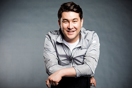 Азамат Мусагалиев: Я казах, хоть и рожден в России