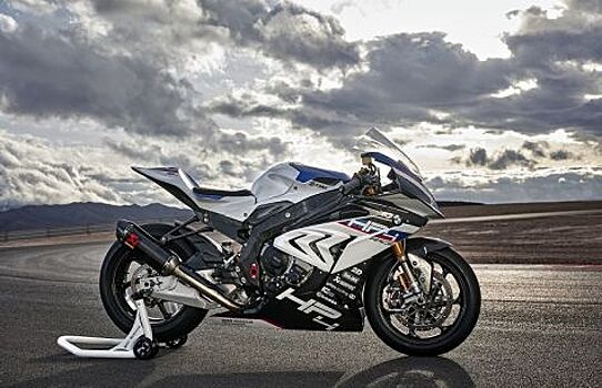 Байк BMW HP4 Raceстанет лучшим для гонок