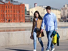 ВЦИОМ: более половины россиян легко могут проводить время без смартфона